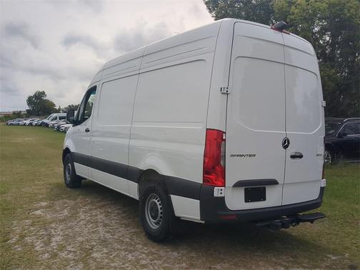 2024 Mercedes-Benz Sprinter 2500 144 WB