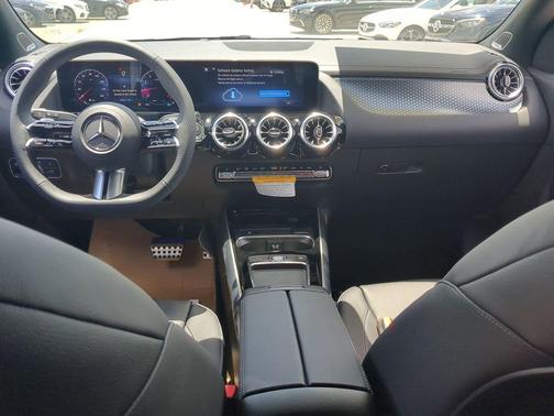 2025 Mercedes-Benz GLA 250 Base 4MATIC