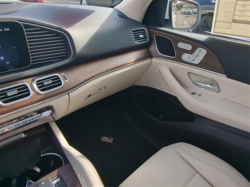 2025 Mercedes-Benz GLE 450e Base 4MATIC