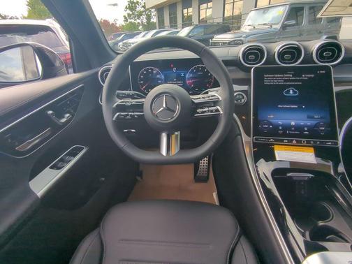 2025 Mercedes-Benz GLC 300 Base