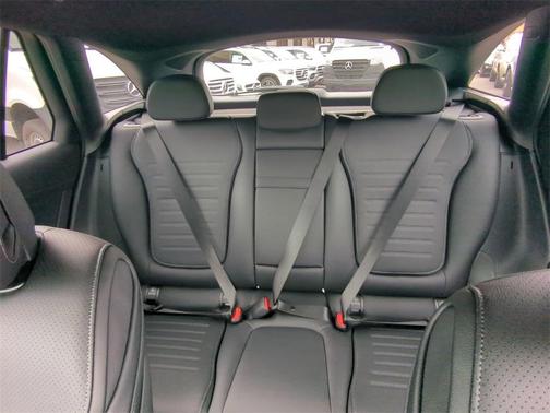 2025 Mercedes-Benz GLC 350e Base 4MATIC