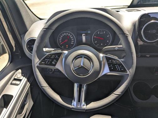 2026 Mercedes-Benz Sprinter 2500 High Roof