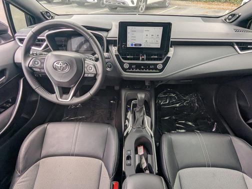 Magnetic Gray Metallic 2024 Toyota Corolla Hatchback XSE