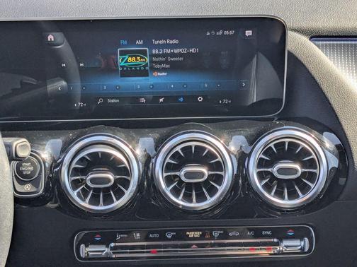 2021 Mercedes-Benz GLA 250 Base 4MATIC