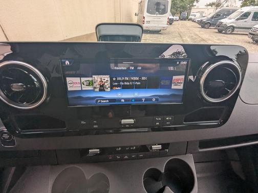 2026 Mercedes-Benz Sprinter 2500 170 WB