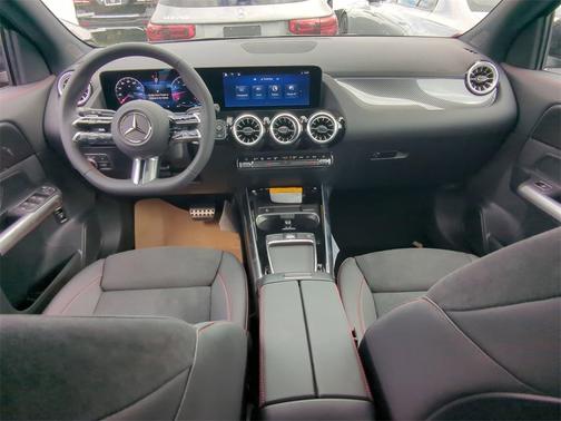 2025 Mercedes-Benz GLA 250 Base