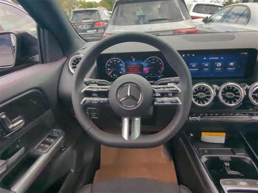 2025 Mercedes-Benz GLA 250 Base