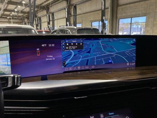 2025 Cadillac Escalade Sport Platinum