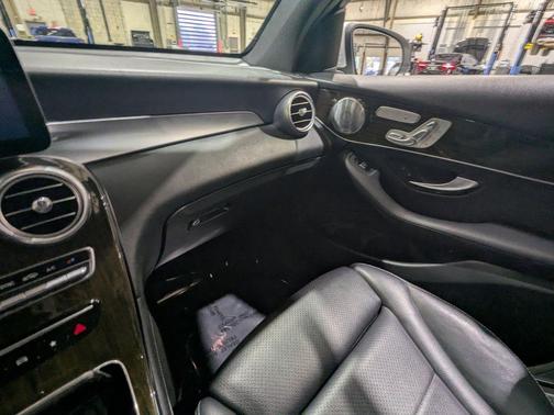 2020 Mercedes-Benz GLC 300 Base 4MATIC