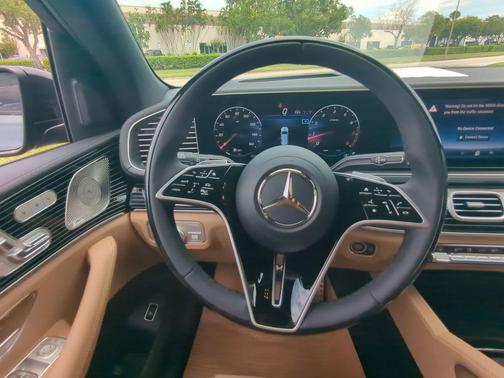 2026 Mercedes-Benz GLS 580 Base 4MATIC