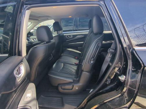 2018 INFINITI QX60 Base