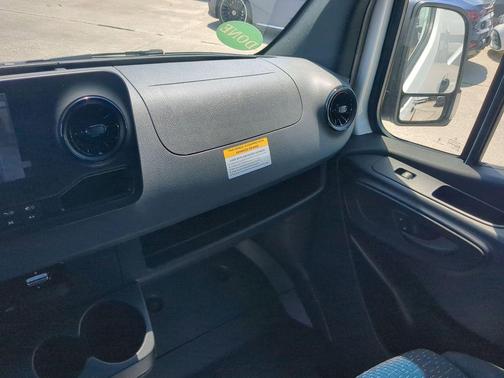 2024 Mercedes-Benz Sprinter 2500 144 WB