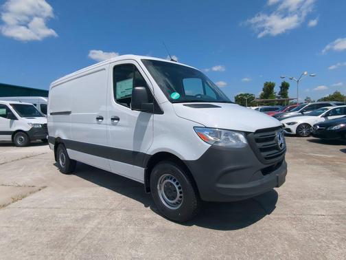 2024 Mercedes-Benz Sprinter 2500 144 WB