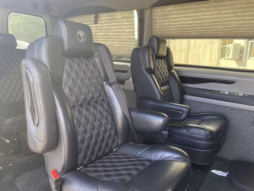 Arctic White 2024 Mercedes-Benz Sprinter 2500 144 WB