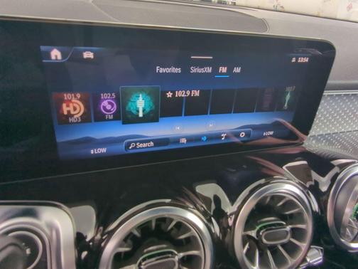 2025 Mercedes-Benz GLB 250 Base