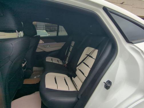 2025 Mercedes-Benz AMG GLE 53 Base