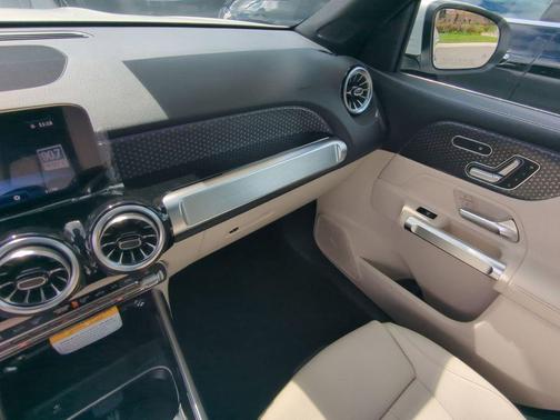 2025 Mercedes-Benz GLB 250 Base