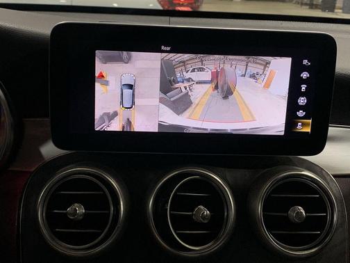 2022 Mercedes-Benz GLC 300 Base