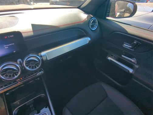 2024 Mercedes-Benz EQB 300 Base 4MATIC