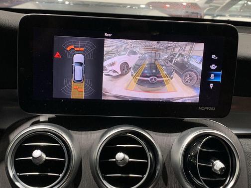 2021 Mercedes-Benz GLC 300 Base