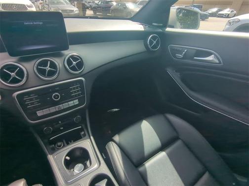 2018 Mercedes-Benz CLA 250 Base