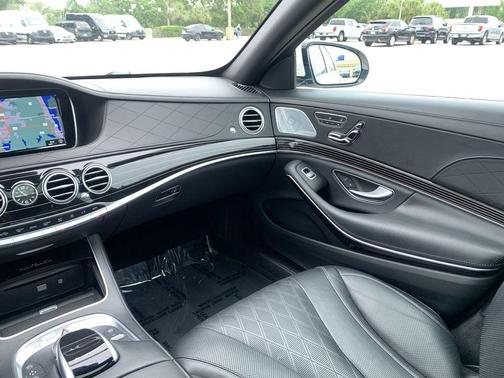 2017 Mercedes-Benz Maybach S 600 Base