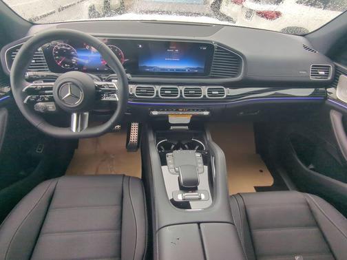 2026 Mercedes-Benz GLS 450