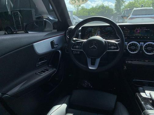 2022 Mercedes-Benz A-Class A 220