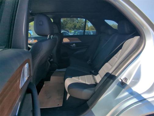 2025 Mercedes-Benz GLE 450e Base 4MATIC