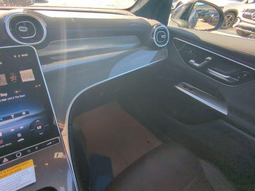 2026 Mercedes-Benz GLC 300 Base 4MATIC