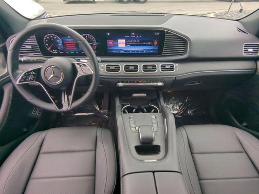 2025 Mercedes-Benz GLE 450e 4MATIC