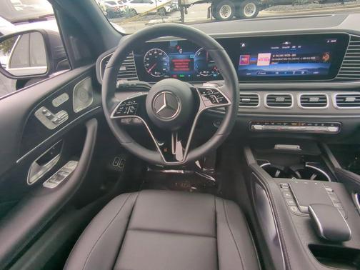 2025 Mercedes-Benz GLE 450e 4MATIC