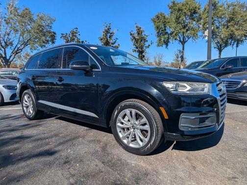 2017 Audi Q7 3.0T Premium Plus