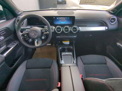 2025 Mercedes-Benz AMG GLB 35 Base