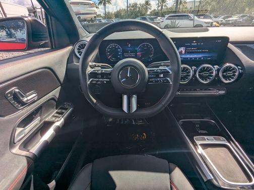 2025 Mercedes-Benz GLA 250 Base