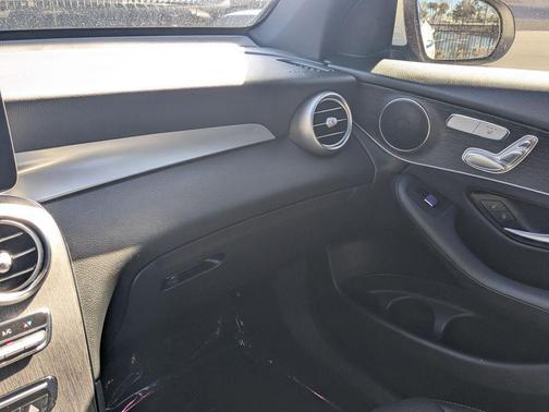 2021 Mercedes-Benz GLC 300 Base 4MATIC