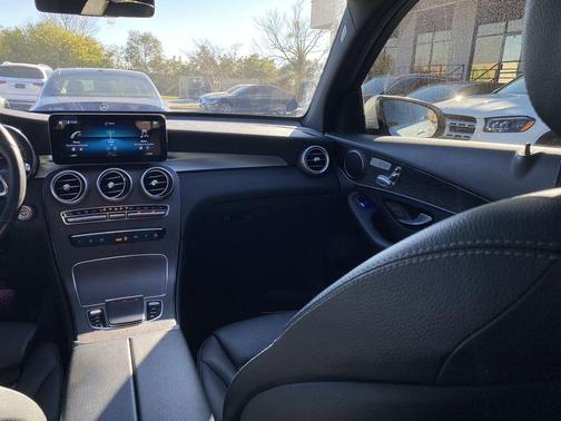 2021 Mercedes-Benz GLC 300 Base 4MATIC