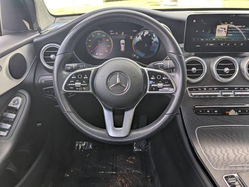 2021 Mercedes-Benz GLC 300 Base