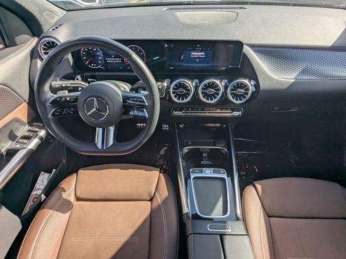 2025 Mercedes-Benz GLA 250 Base