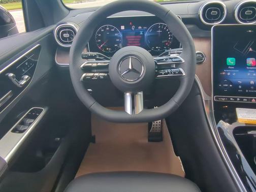 2025 Mercedes-Benz GLC 350e Base 4MATIC