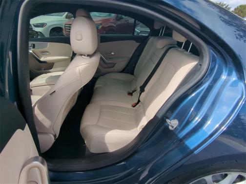 2021 Mercedes-Benz A-Class A 220