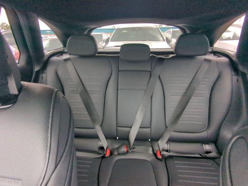 2025 Mercedes-Benz GLC 350e Base 4MATIC
