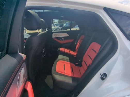 2025 Mercedes-Benz AMG GLE 63 S