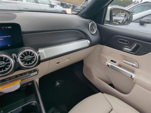 2024 Mercedes-Benz EQB 350 Base 4MATIC