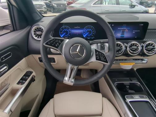 2024 Mercedes-Benz EQB 350 Base 4MATIC