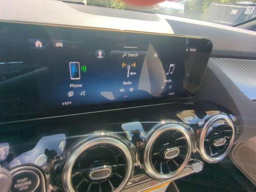 2026 Mercedes-Benz GLA 250 Base 4MATIC