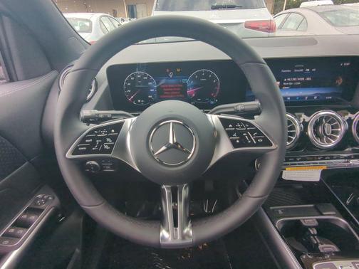 2026 Mercedes-Benz GLA 250 Base