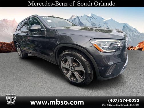 Graphite Gray Metallic 2022 Mercedes-Benz GLC 300 Base