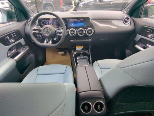 2025 Mercedes-Benz AMG GLA 35 Base