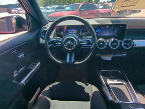 2024 Mercedes-Benz EQB 300 Base 4MATIC